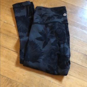 Lululemon leggings size 2